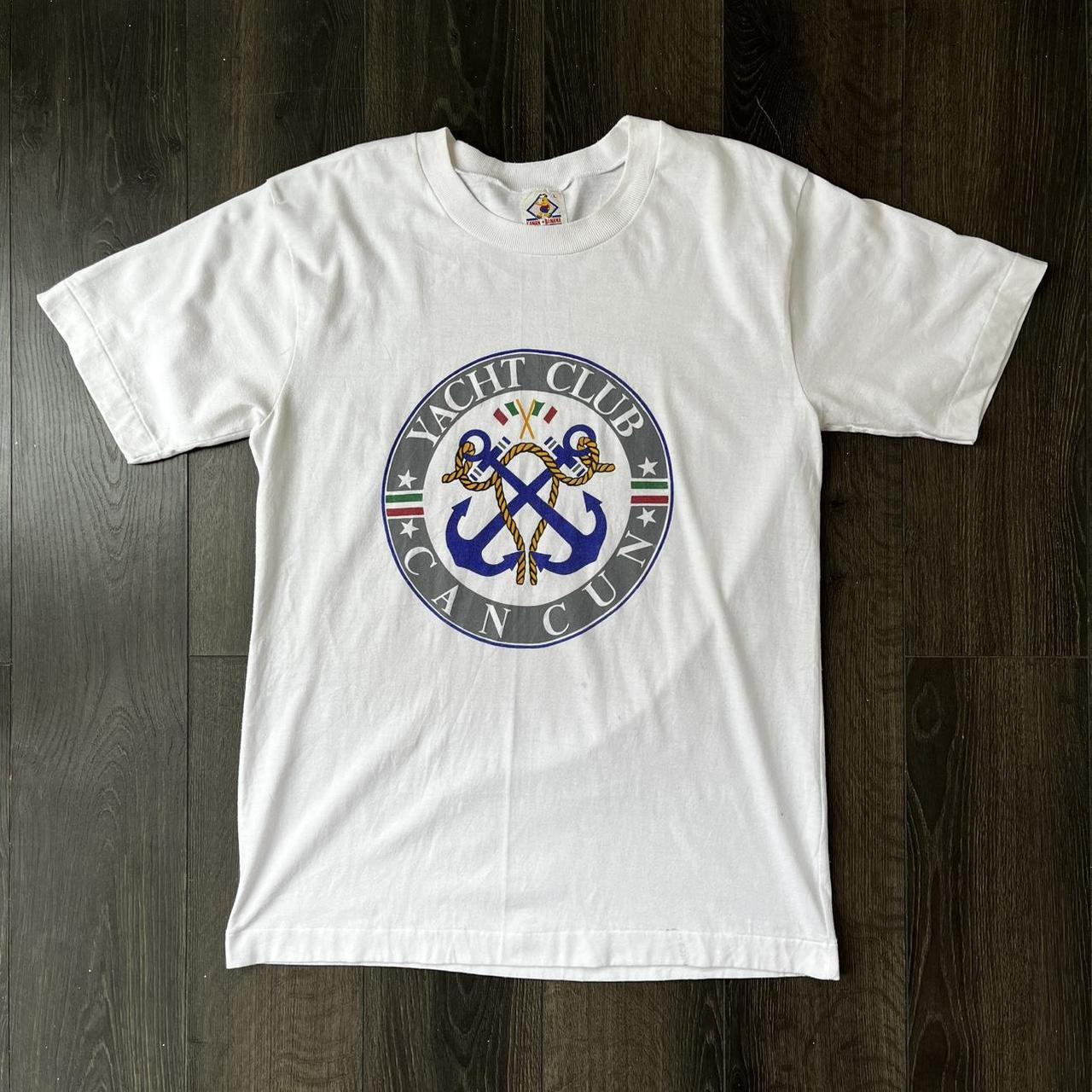 item listed by dayf0ur