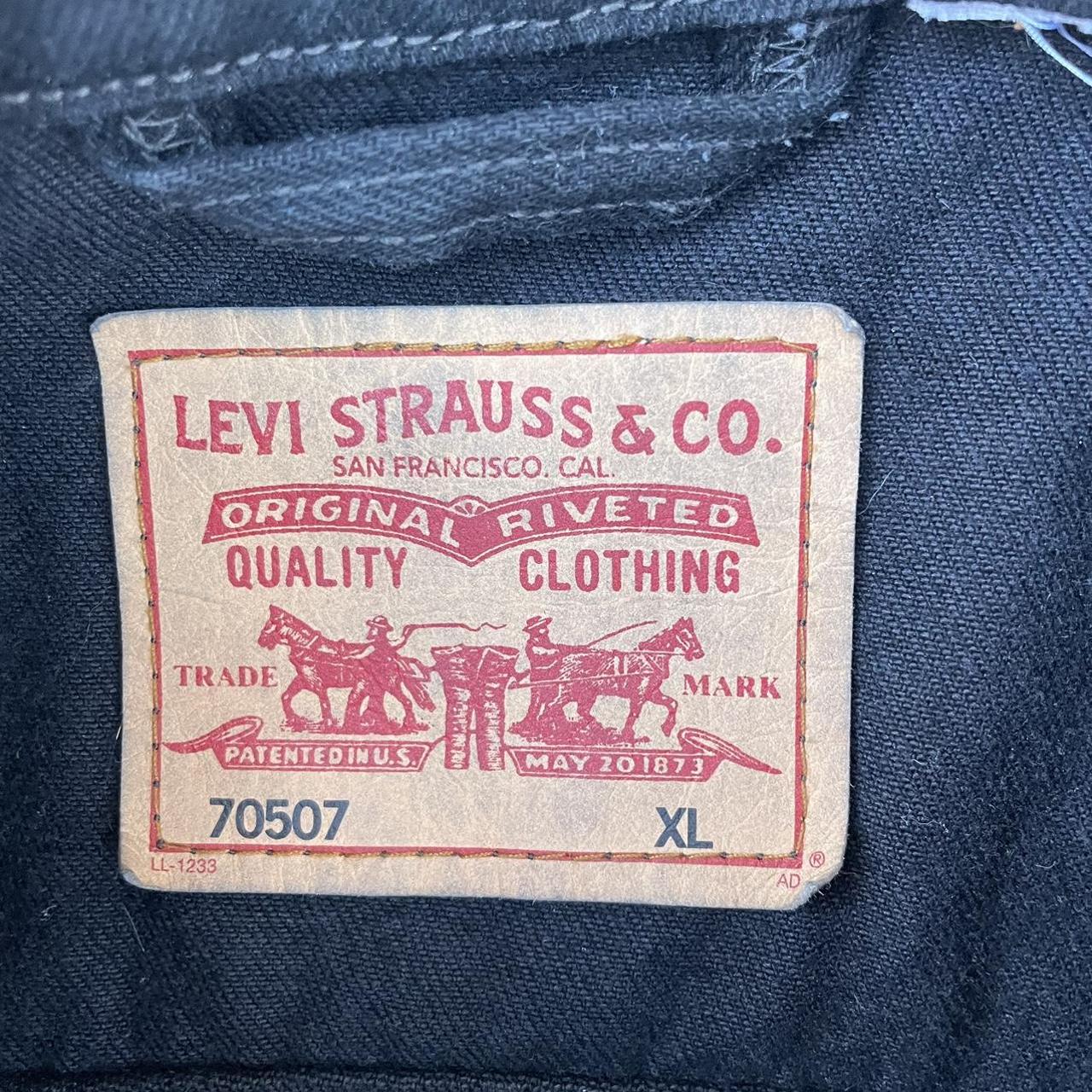 Black Levis Denim Trucker Jacket Size XL Look at... - Depop