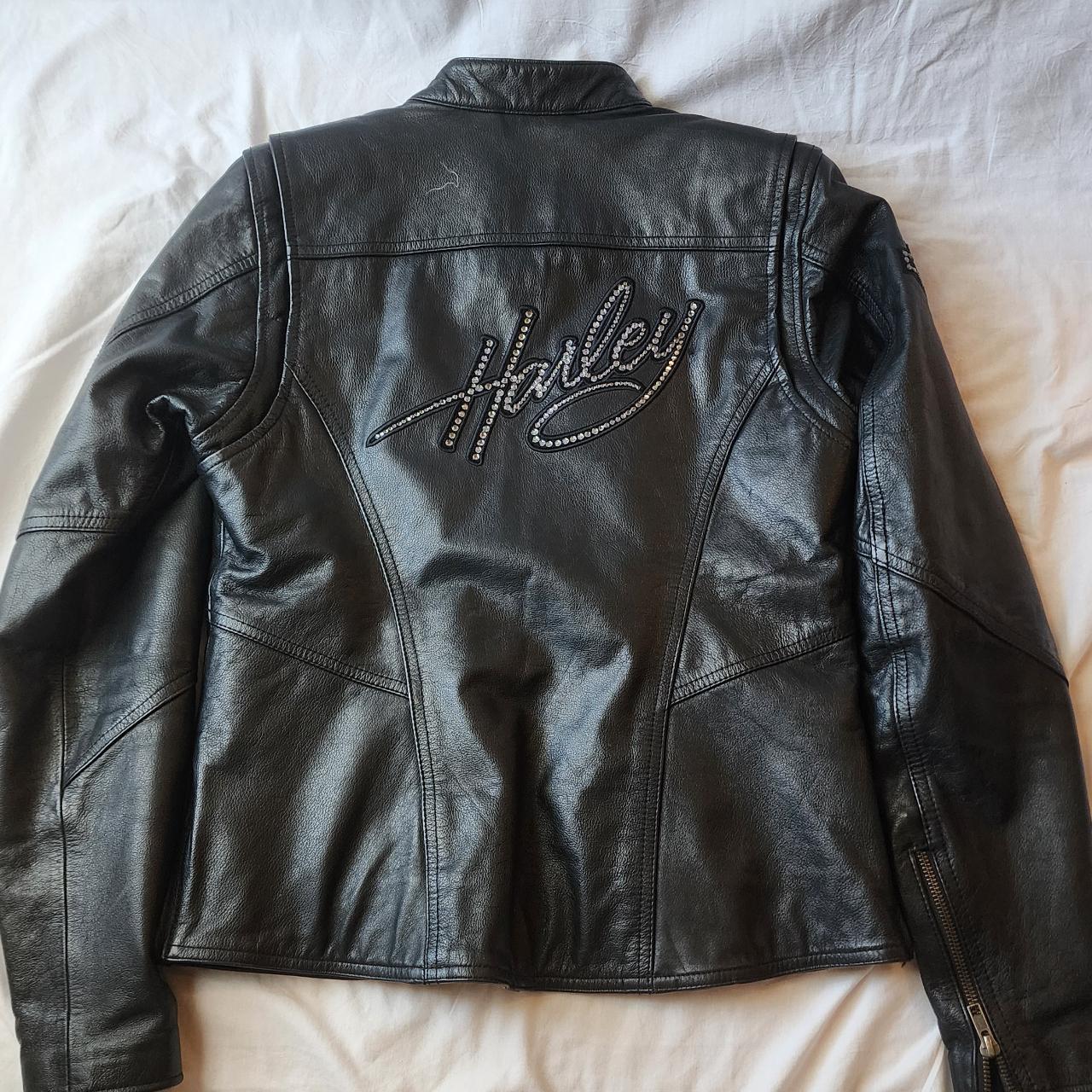 Like New Harley-Davidson womens motorcyle jacket outlet small