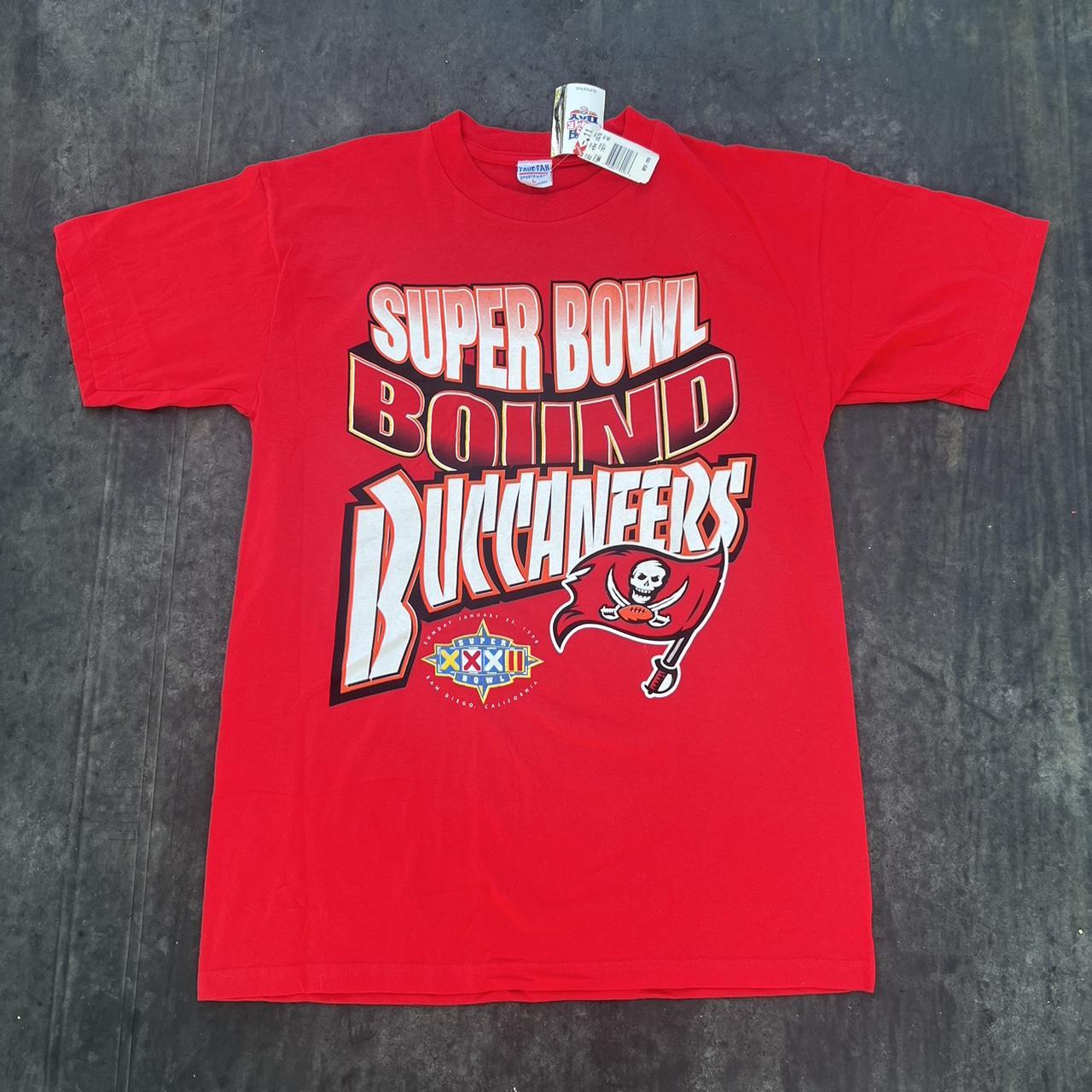 Vintage Buccaneers Shirt Size L True to size - Depop