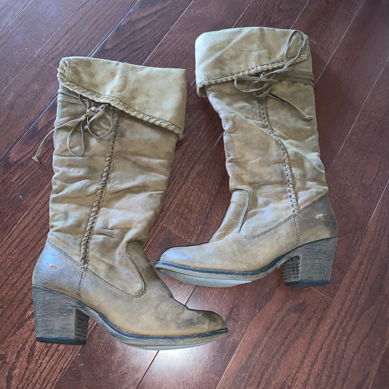 Rocket dog brown heeled boots suede Depop