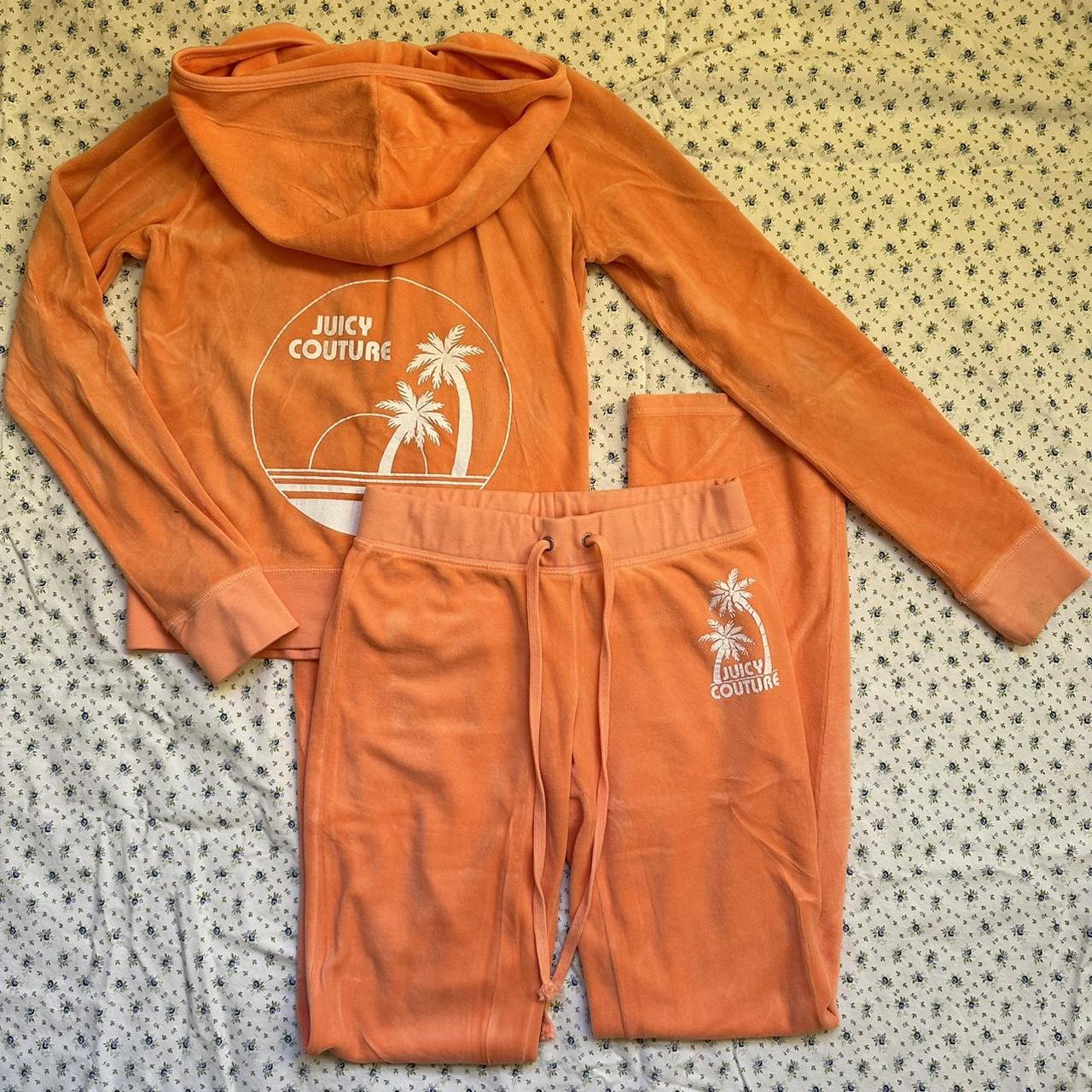 Y2K Juicy Couture tracksuit🏝️ ☆⋆｡𖦹°‧★ Size the... Depop