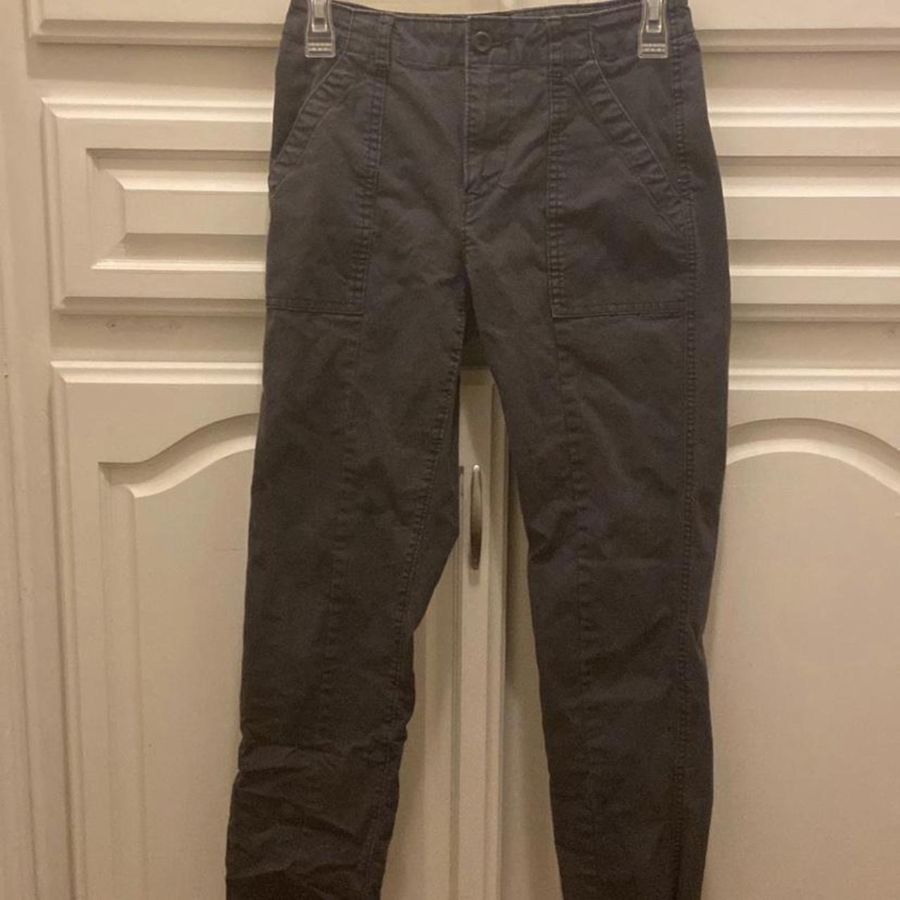 Old Navy Women's Grey Jeans Depop
