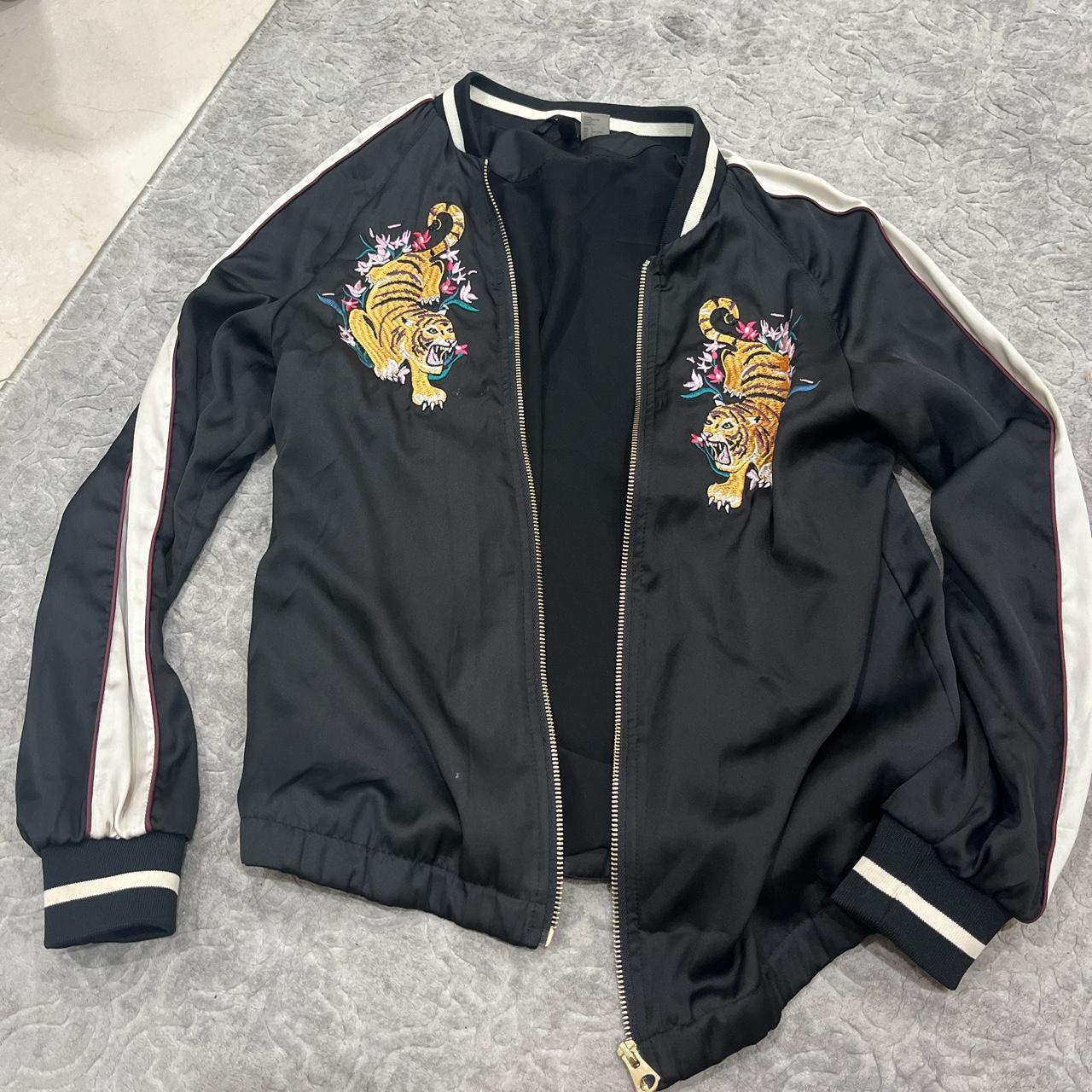 Urban outfitter Bomber jacket with the tiger on the - Depop