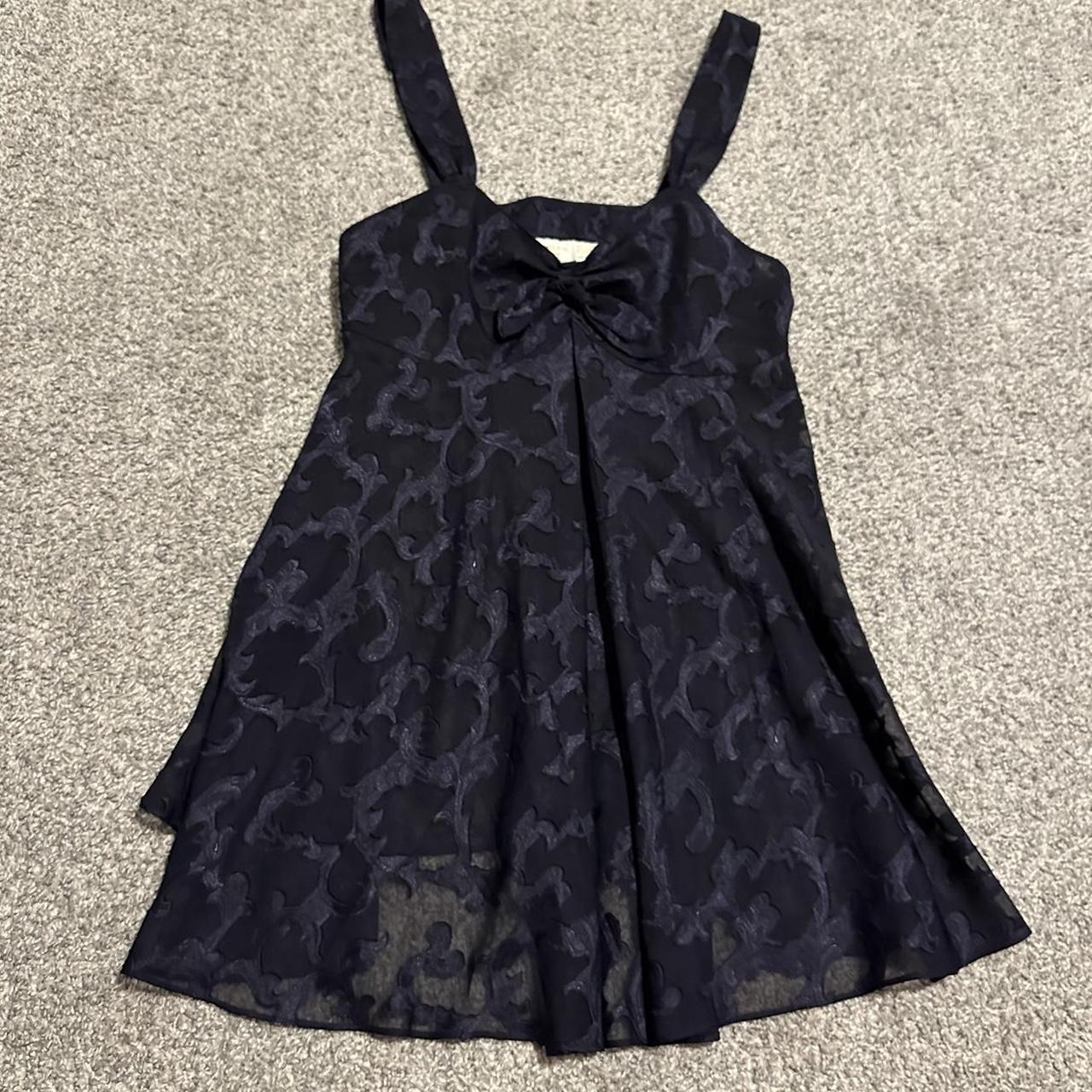 item listed by sauceunadvised