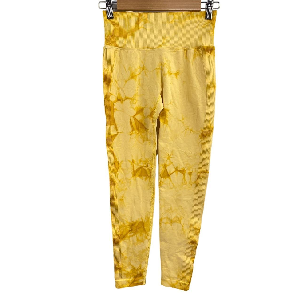 Features: • Halara seamless leggings • Size&mldr; - Depop