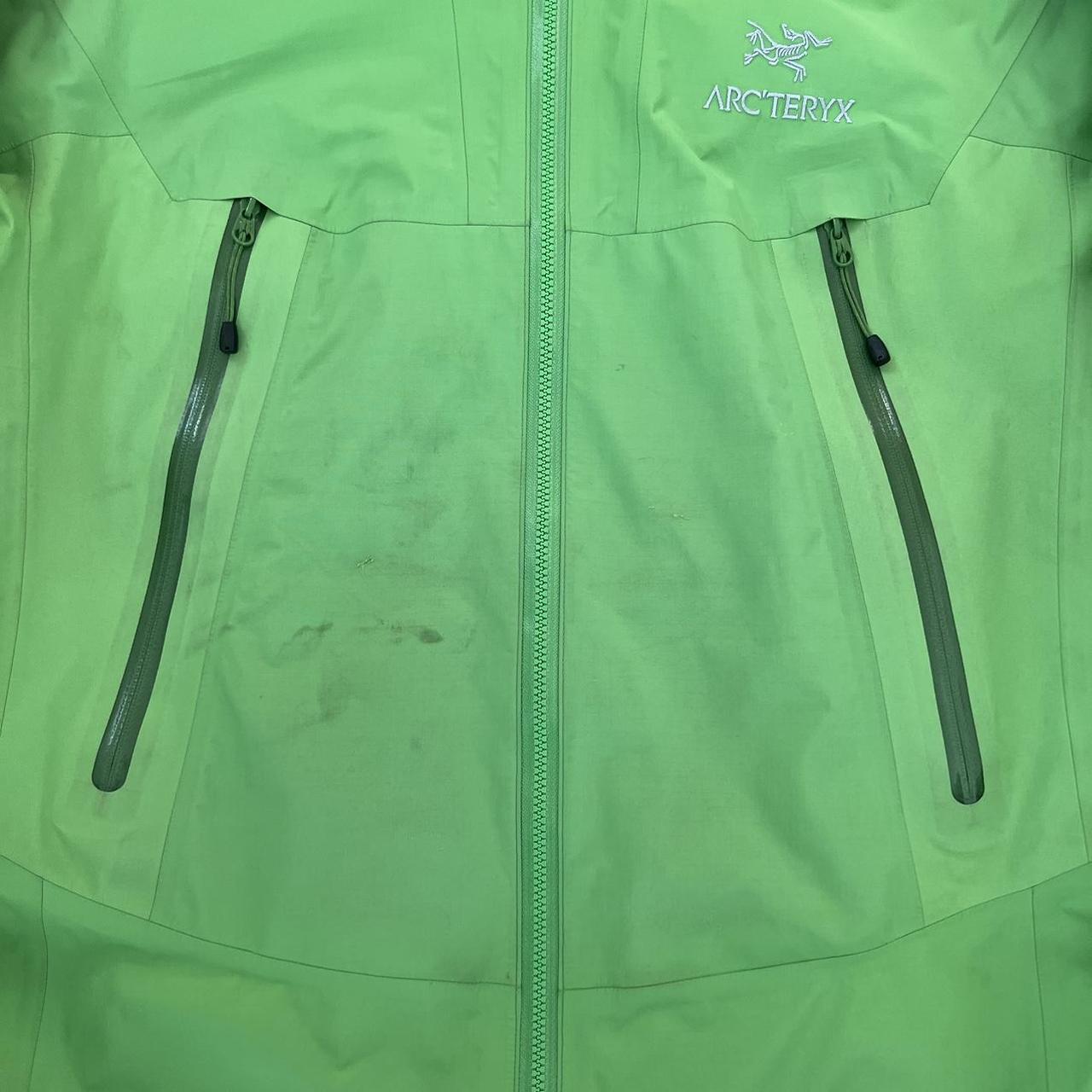 Arc'teryx Alpha SV Jacket Women's Medium Green Full... Depop