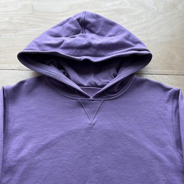 Size 12 light purple lululemon cropped sweatshirt, - Depop