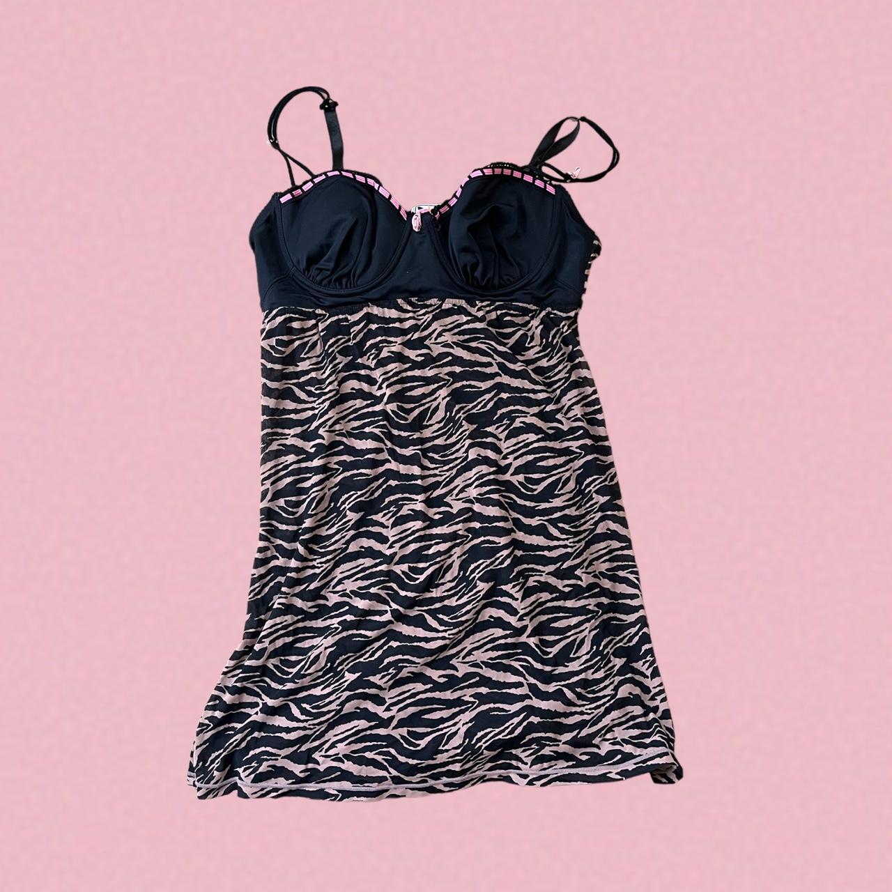 Women's Vestundershirts Depop