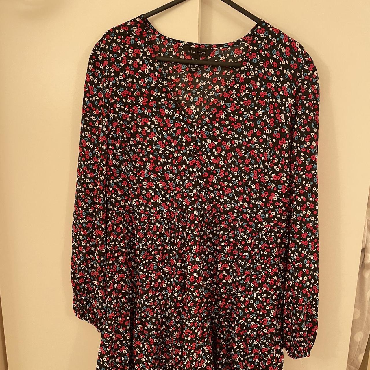 NEW LOOK FLORAL DRESS UK Size 8 Super flattering... - Depop