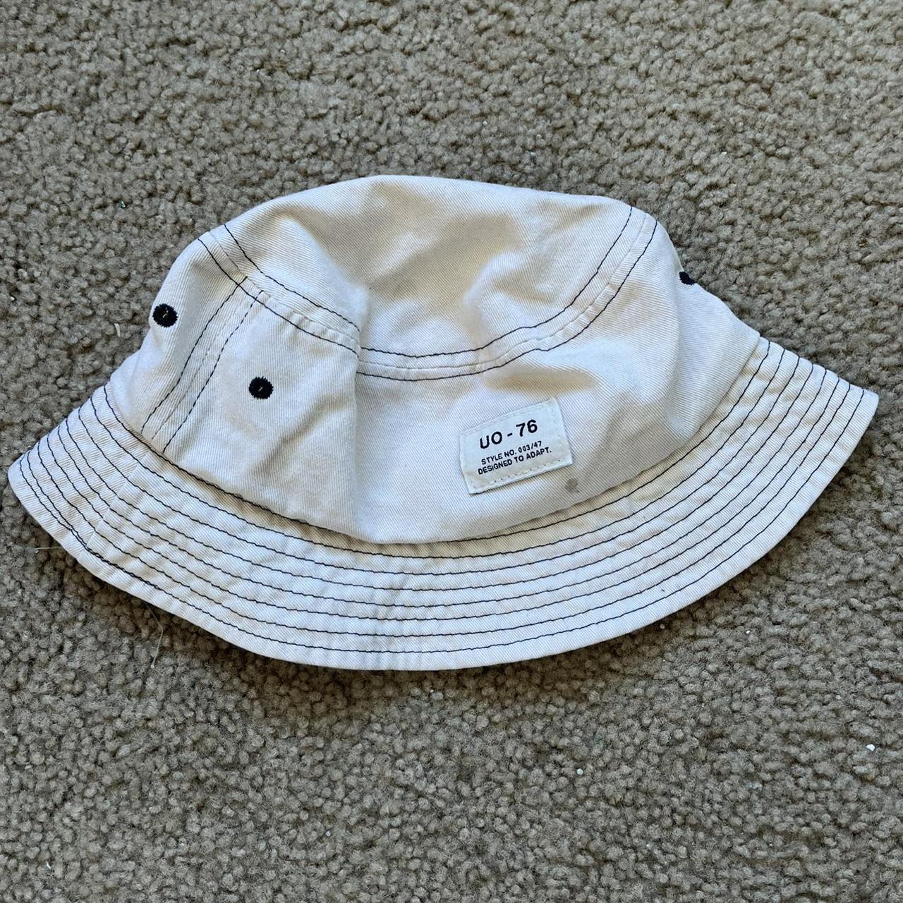 Brandy Melville Women's Cream and White Hat
