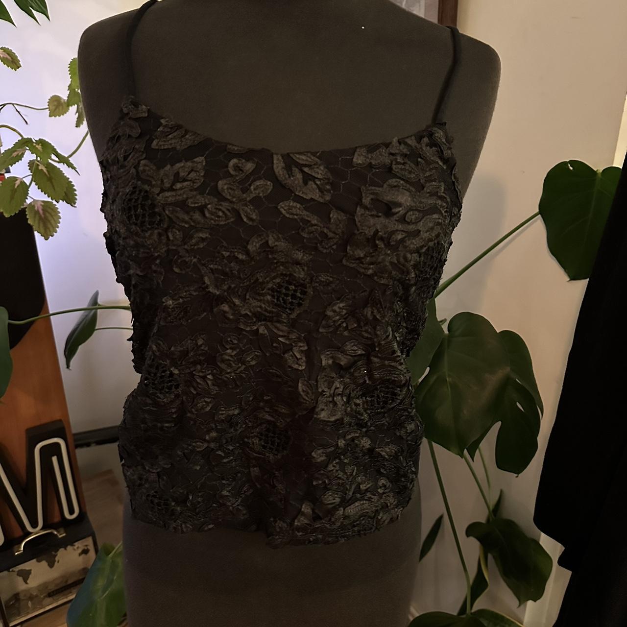 item listed by styleswizzler