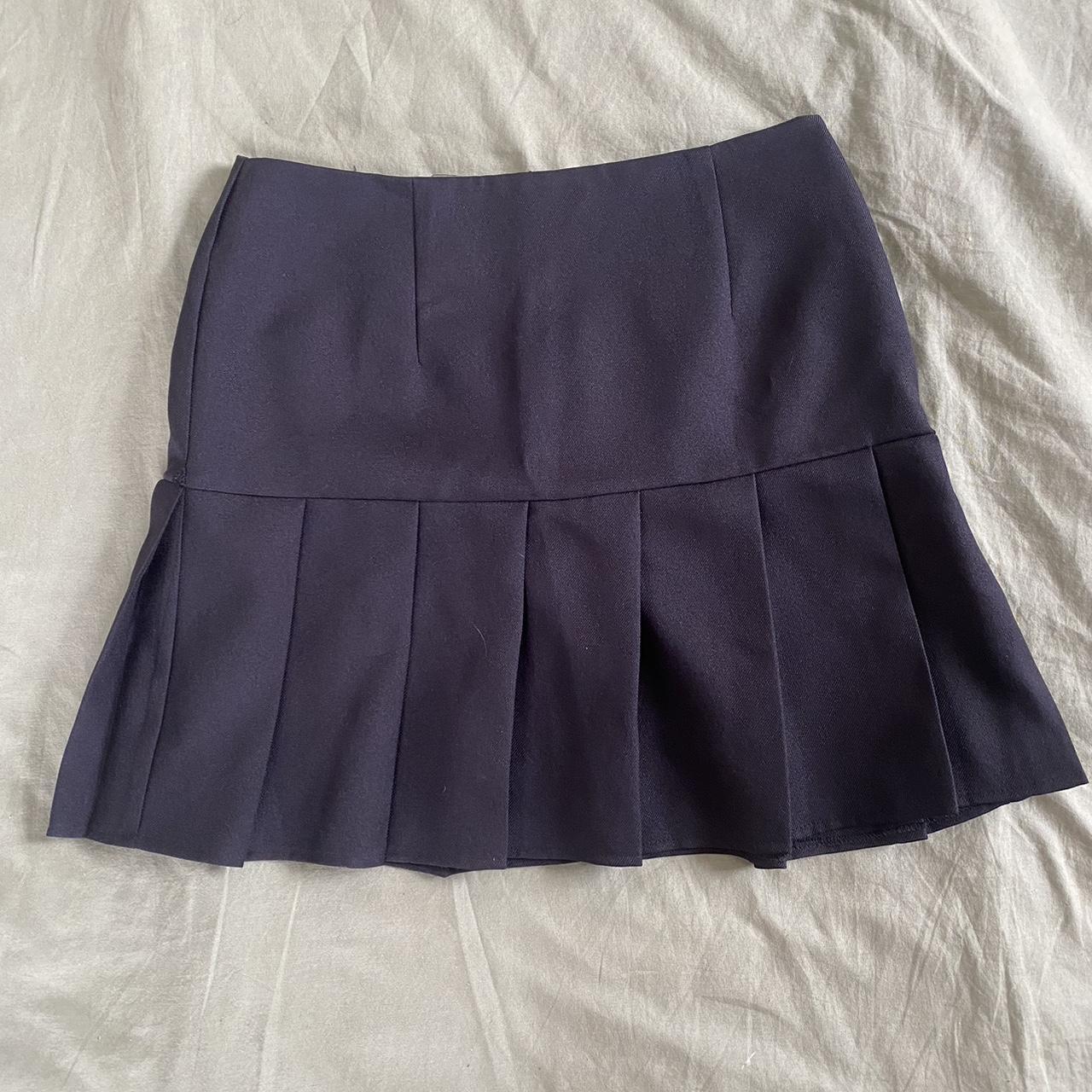 Asos pleated mini skirt black size 10 - Depop