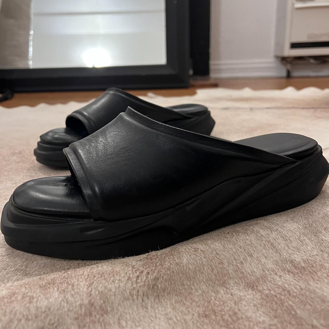 【ALYX】Black Mono Slide Mono Slide - Black – Feature