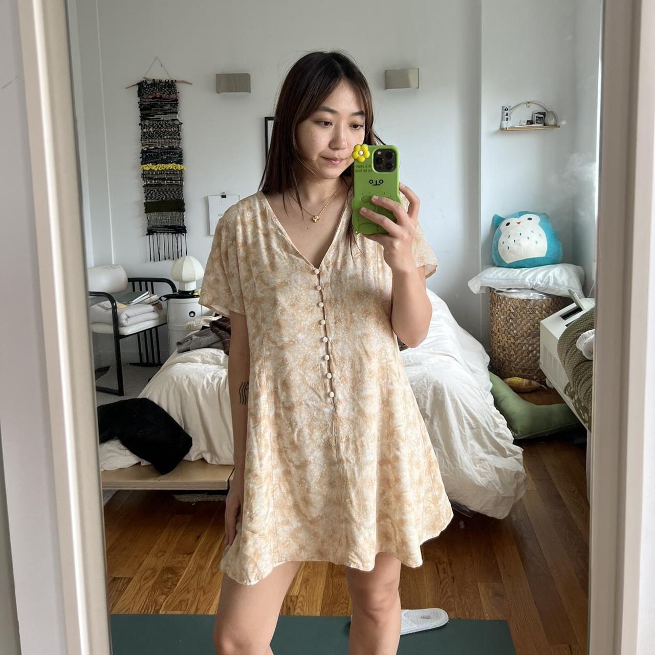 Lisa Says Gah Women's Yellow and White Dress
