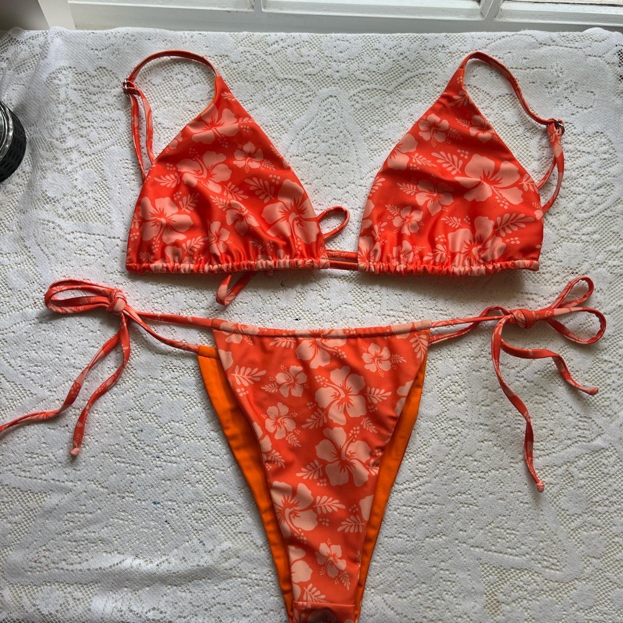 Charlee Swim Hibiscus bikini 🧡🌺 Size large best fit... - Depop