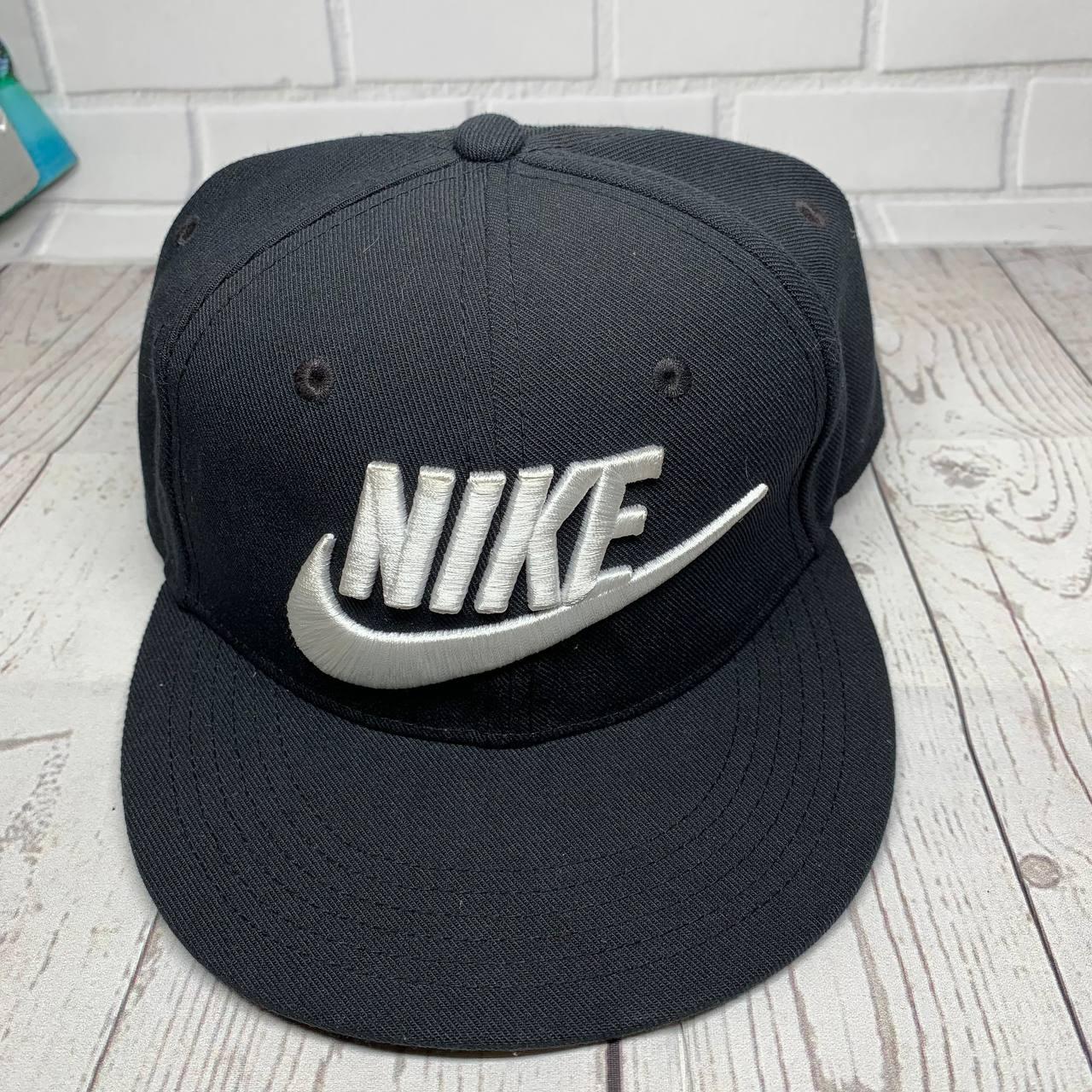 swoosh nike hat