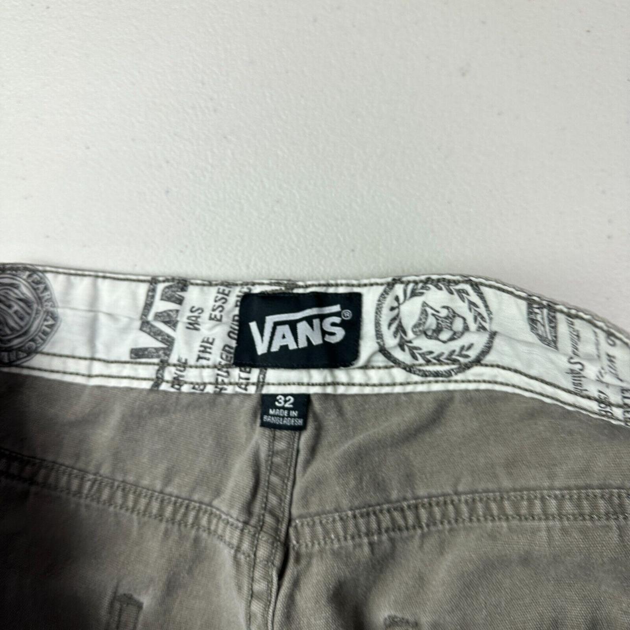 Vans Cargo Shorts Men's Size 32 Outdoors Gray... - Depop