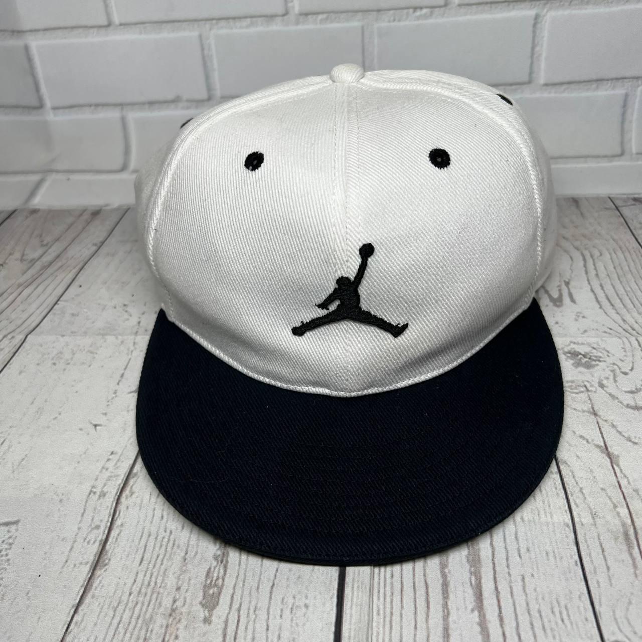 Air Jordan 7 1 2 Jumpman Hat Fitted Cap White