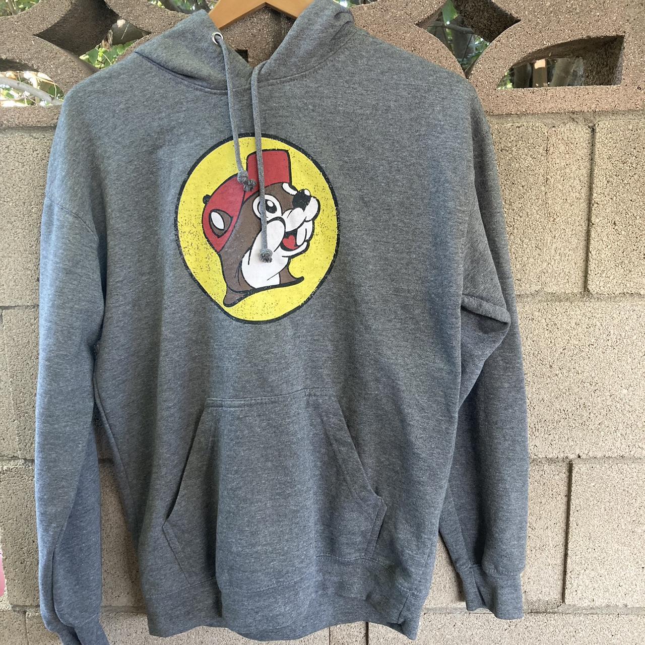 Buc-ees Beaver Logo Gast Station Pullover Fleece... - Depop