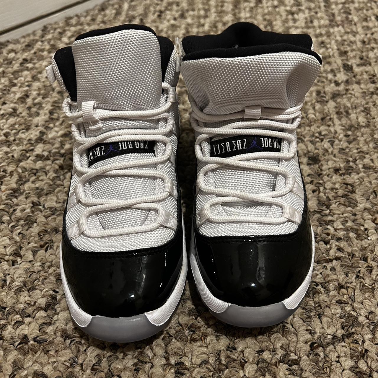 jordan retro 11 concord size 10