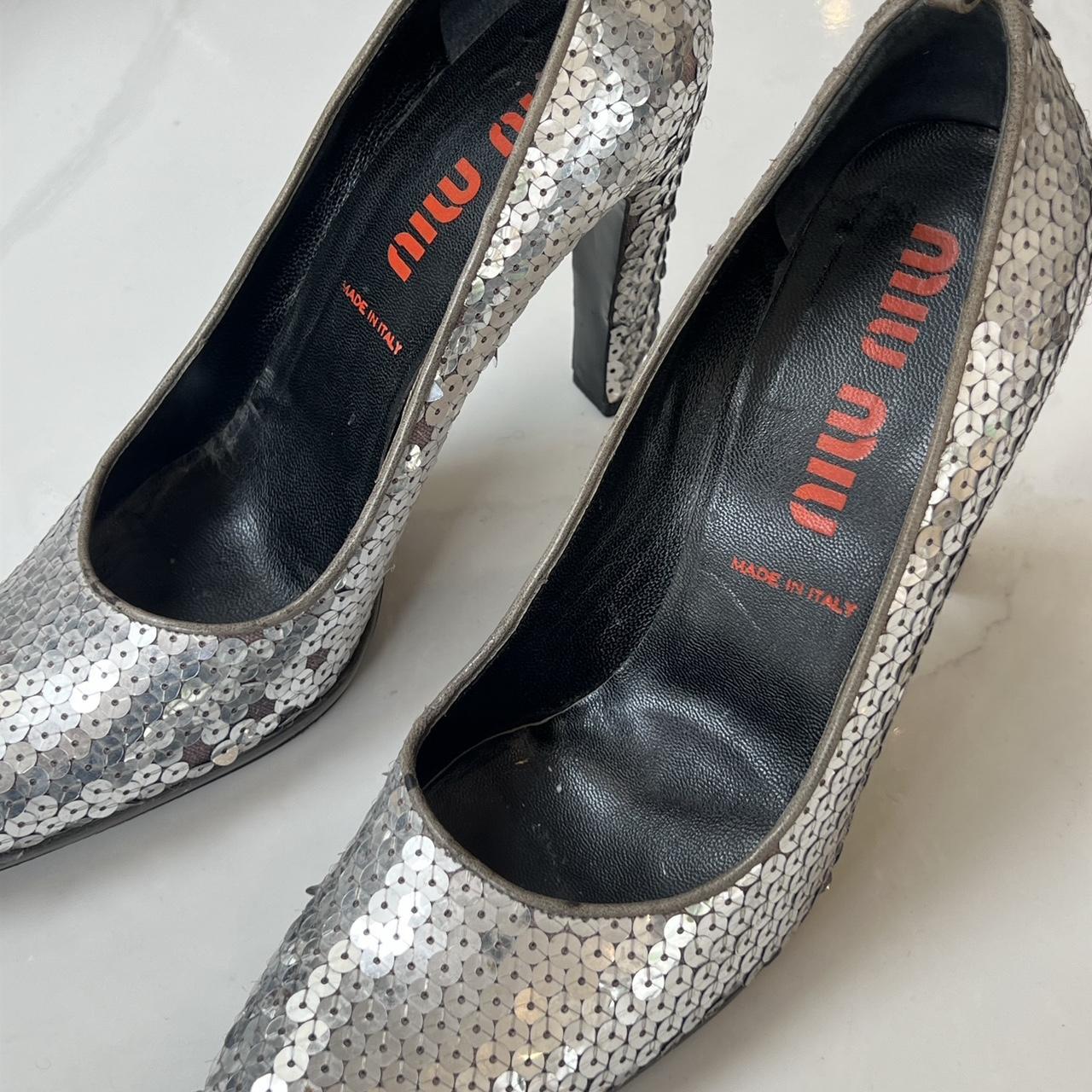 miu miu velvet heels