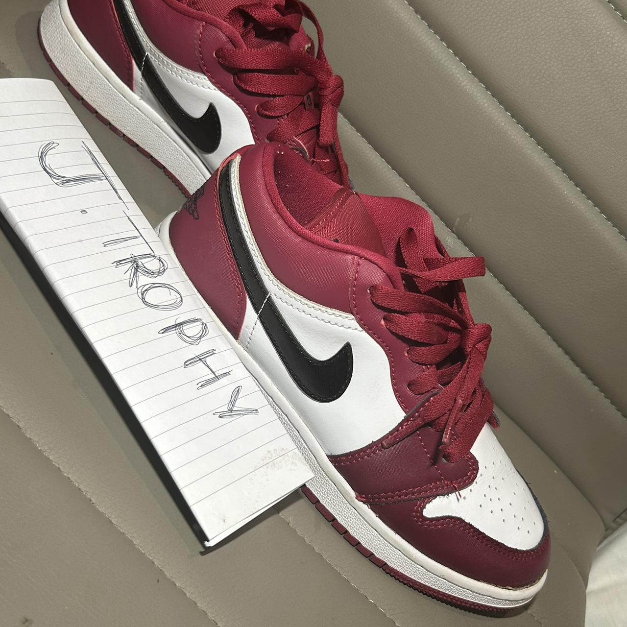 womens burgundy jordan 1