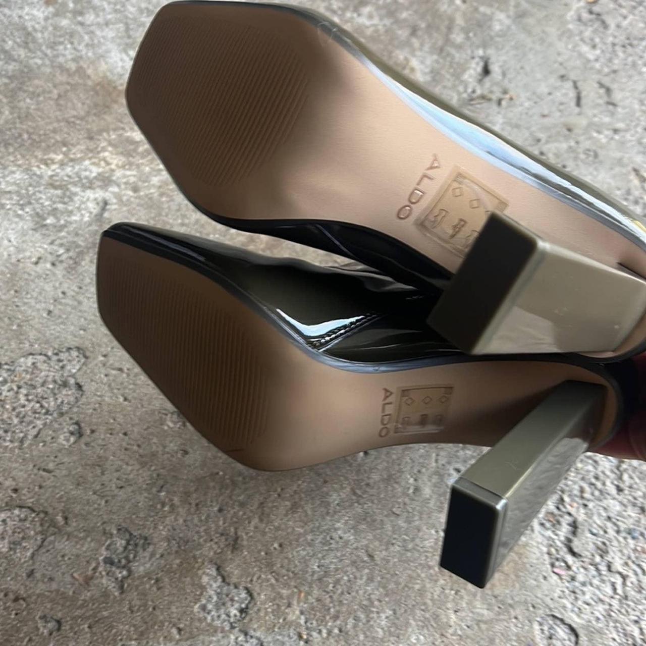 New Aldo FIDELLA boot Olive Green Size 6,