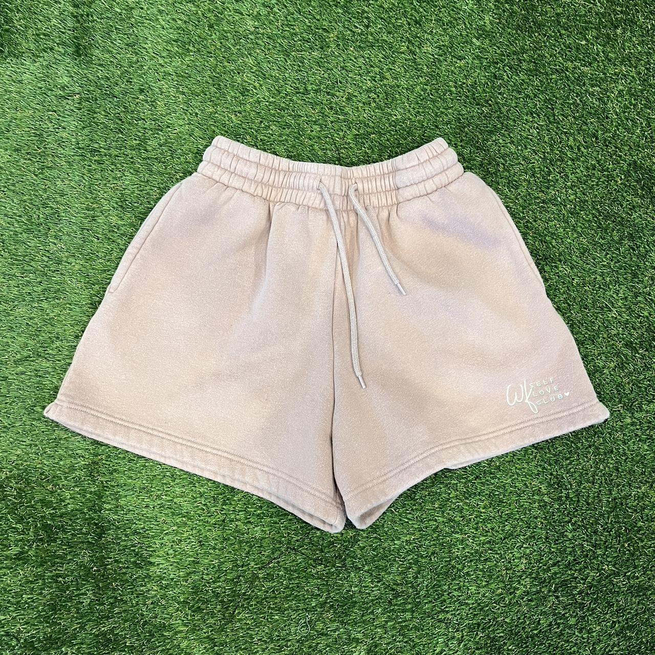 Mauve White Fox shorts Darker in person than pictured! - Depop