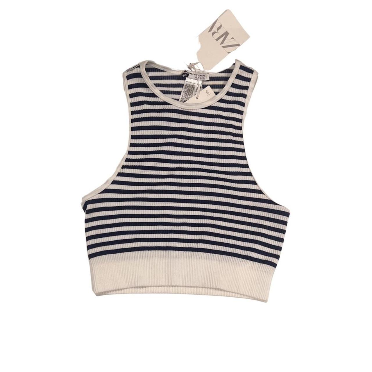 Zara Women's Navy and White Croptop Depop