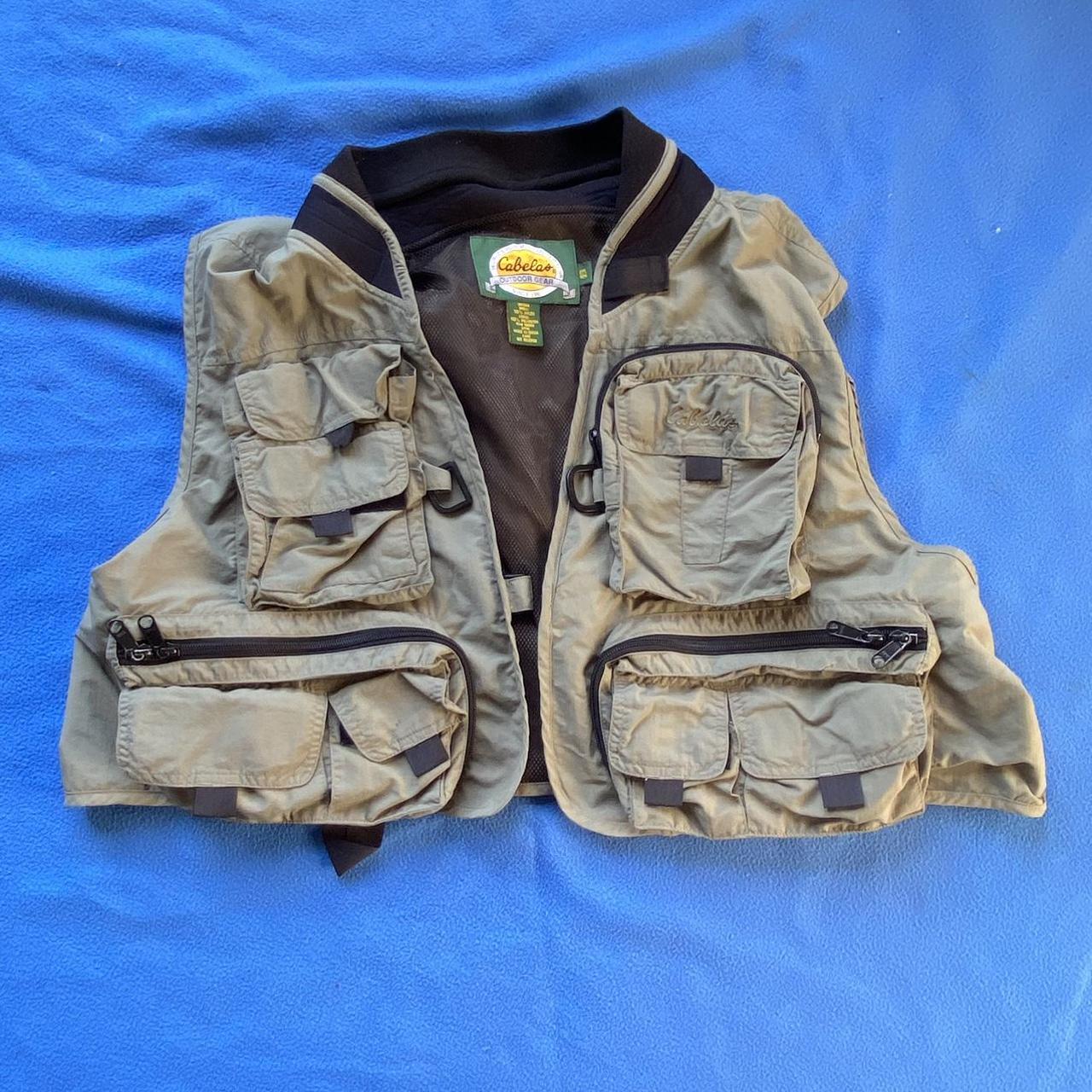 Vintage Cabelas fishing vest. So many dope pockets - Depop
