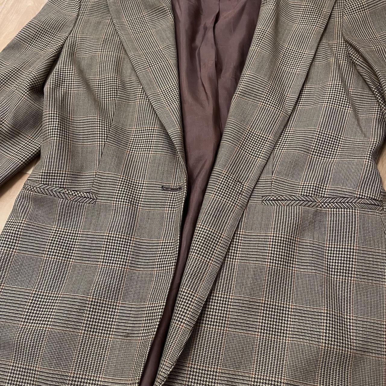 A. Saks Women's Coat (2)