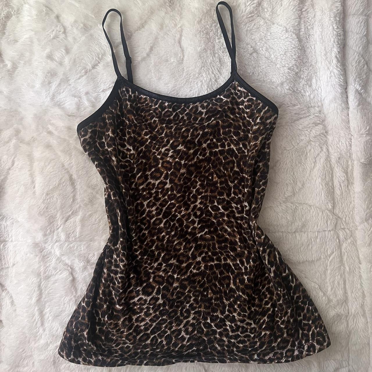 ˚ʚ♡ɞ Vintage 2000s wetseal cami ˚ʚ♡ɞ Super cute... - Depop