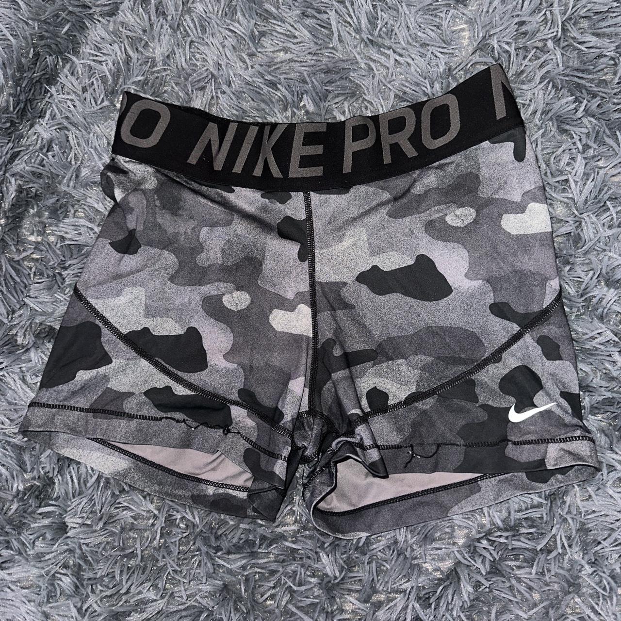 Nike best sale camo spandex