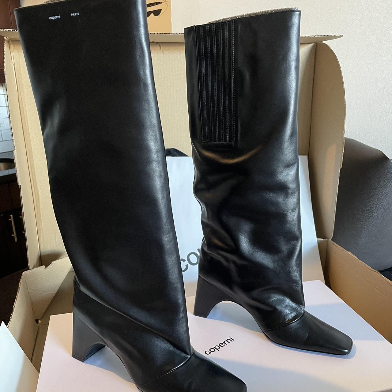 Coperni Women's Black Boots (2)