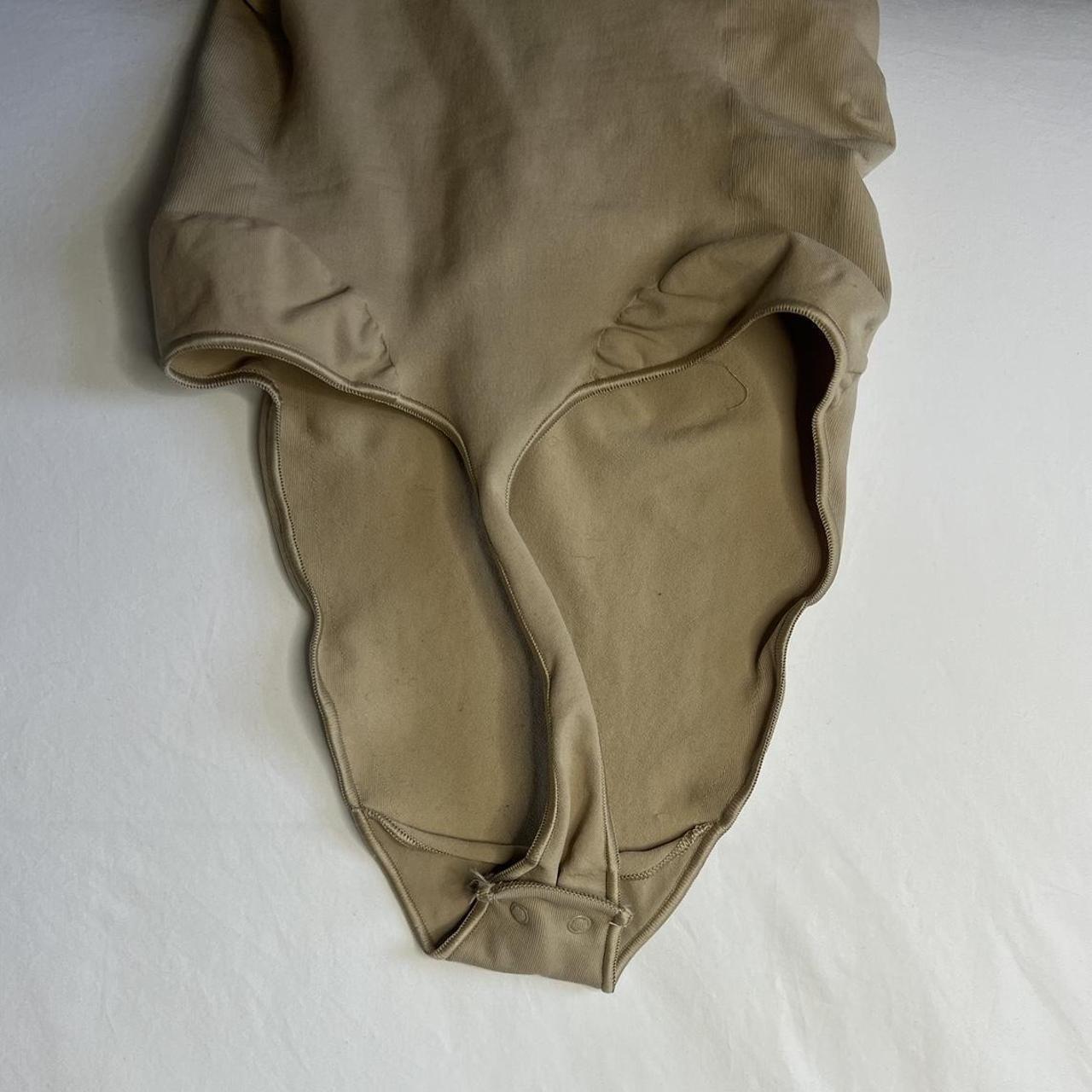 Skims Seamless Sculpt Thong Bodysuit Size - Large/ - Depop