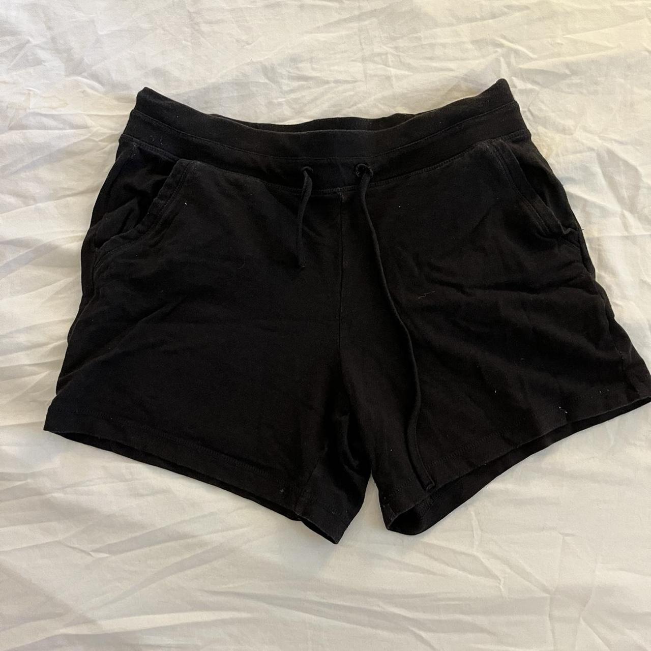 Costco Women's Black Shorts | Depop
