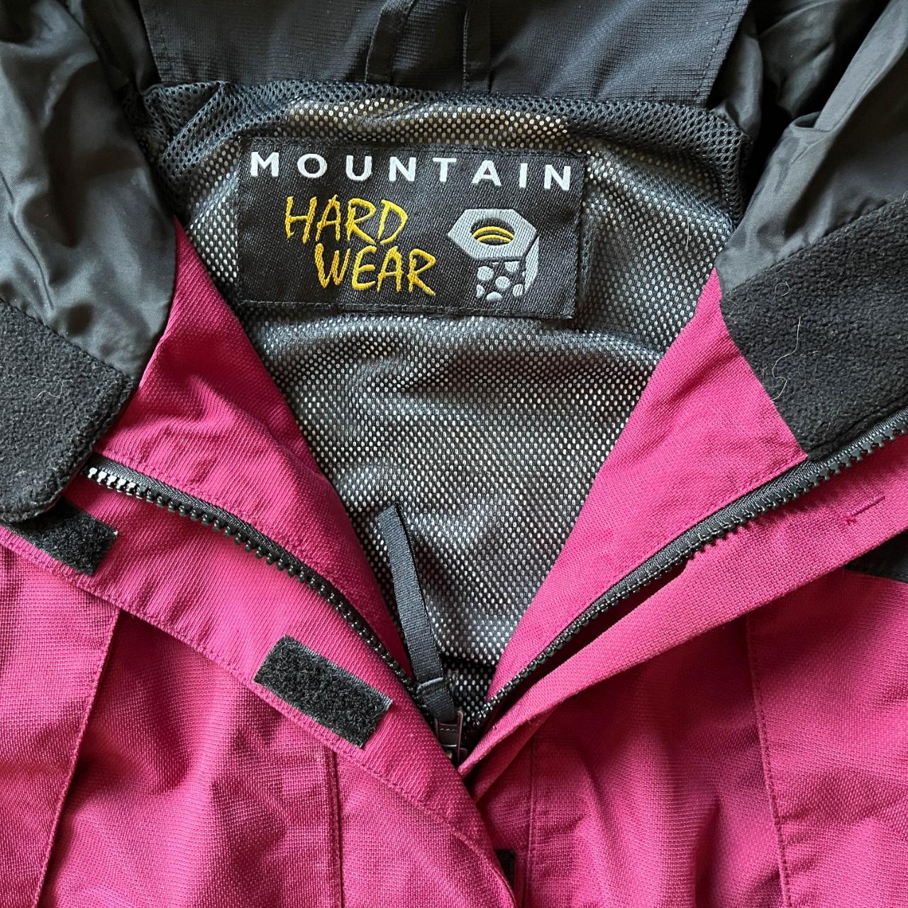 Mountain Hardwear Men's Burgundy and Red Jacket | Depop