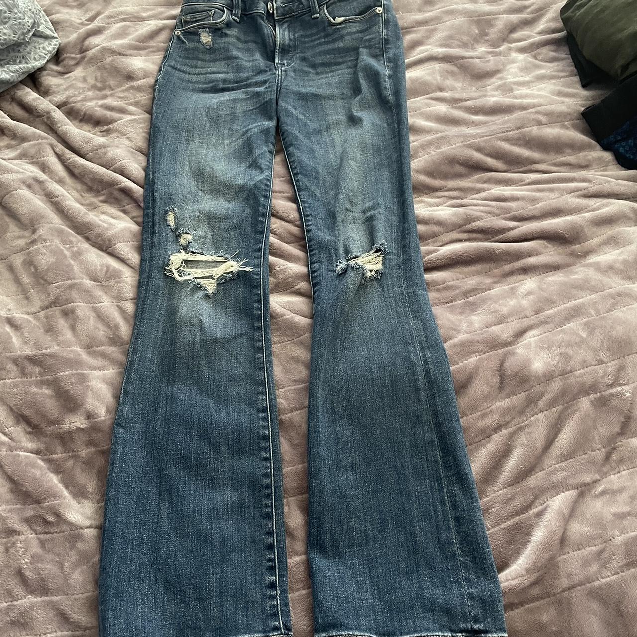 Low rise bootcut Abercrombie jeans size - 0 Short - Depop