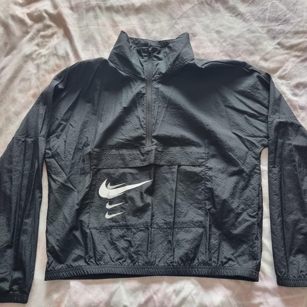 Cropped windbreaker sale nike