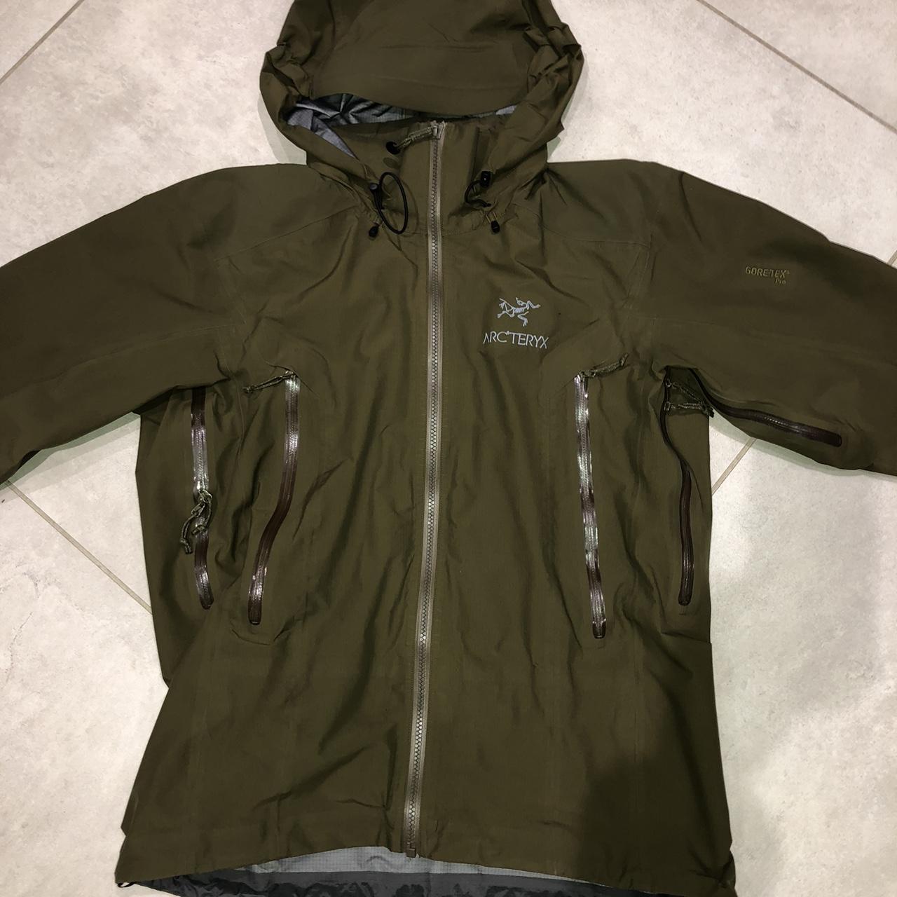 Khaki Arc’teryx beta AR jacket Size men’s medium... - Depop