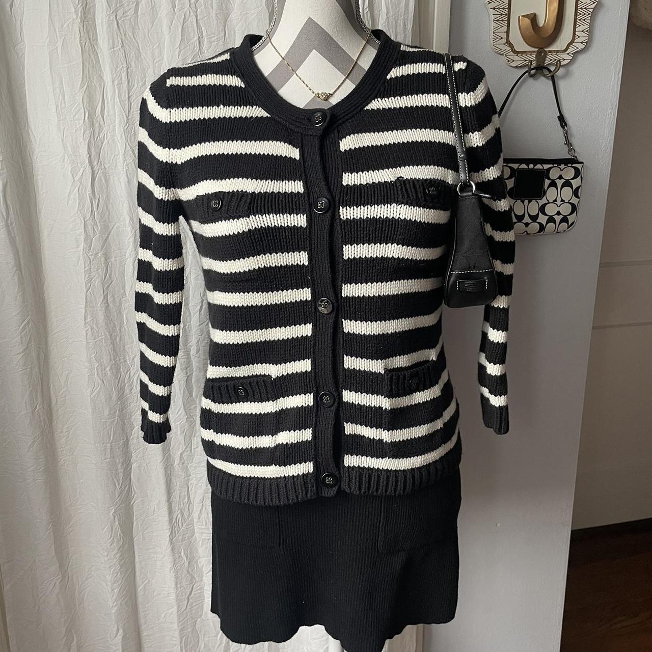 Old Navy Women's Cardigan Black M – Striped button up cardigan