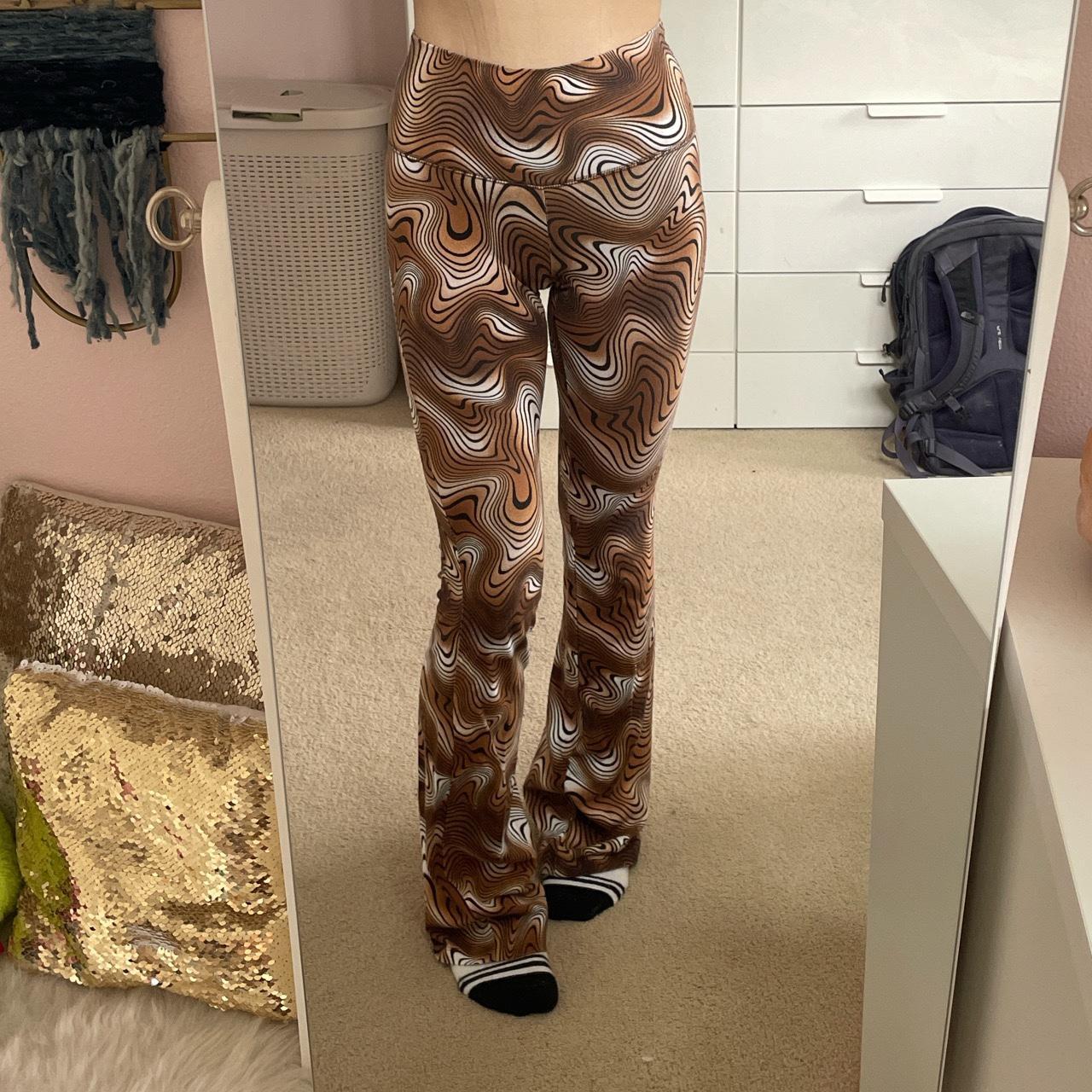 🤎 patterned wild fable flare leggings! super cute... Depop