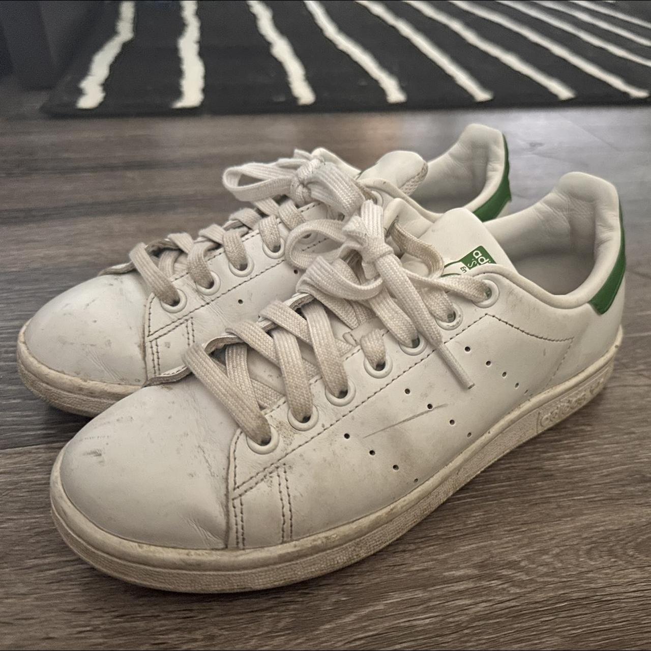 Dirty Stan smiths for the fans Absolutely broken in