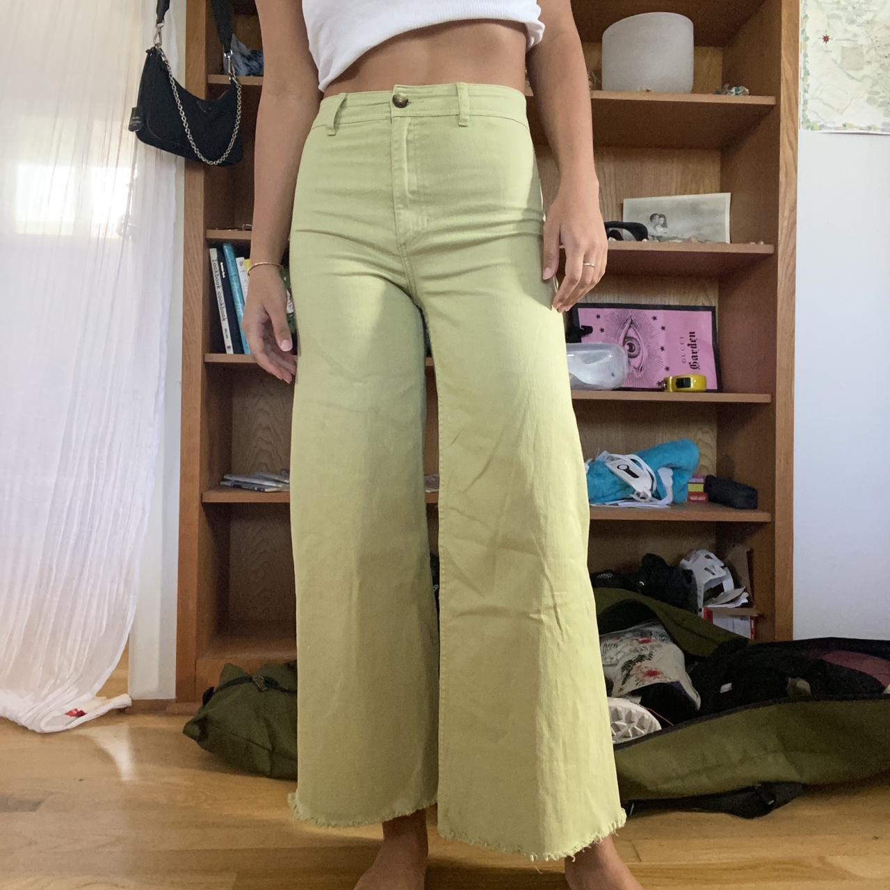 Billabong wide stretch sage green jeans Never worn... Depop