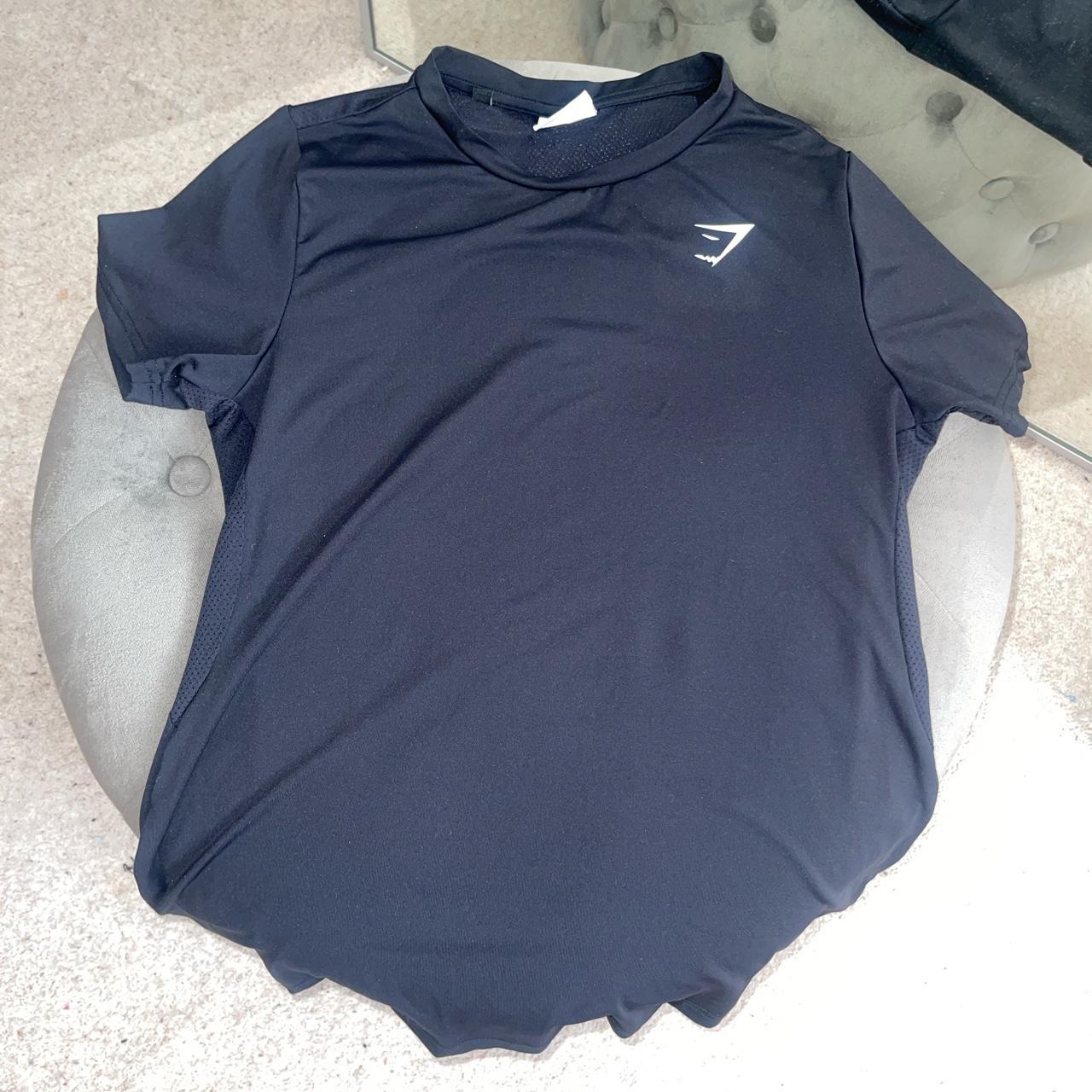 Gymshark Women's Tshirt Depop