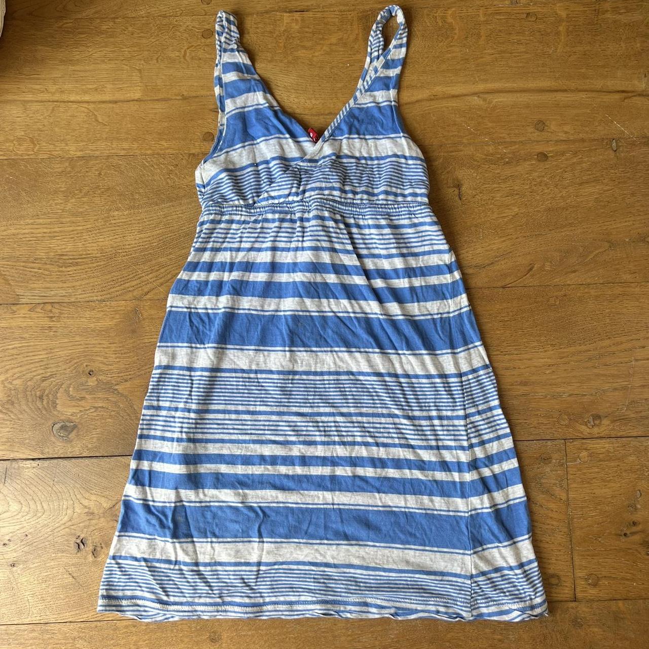 H&M beach dress Petite size 6 Blue and white... Depop