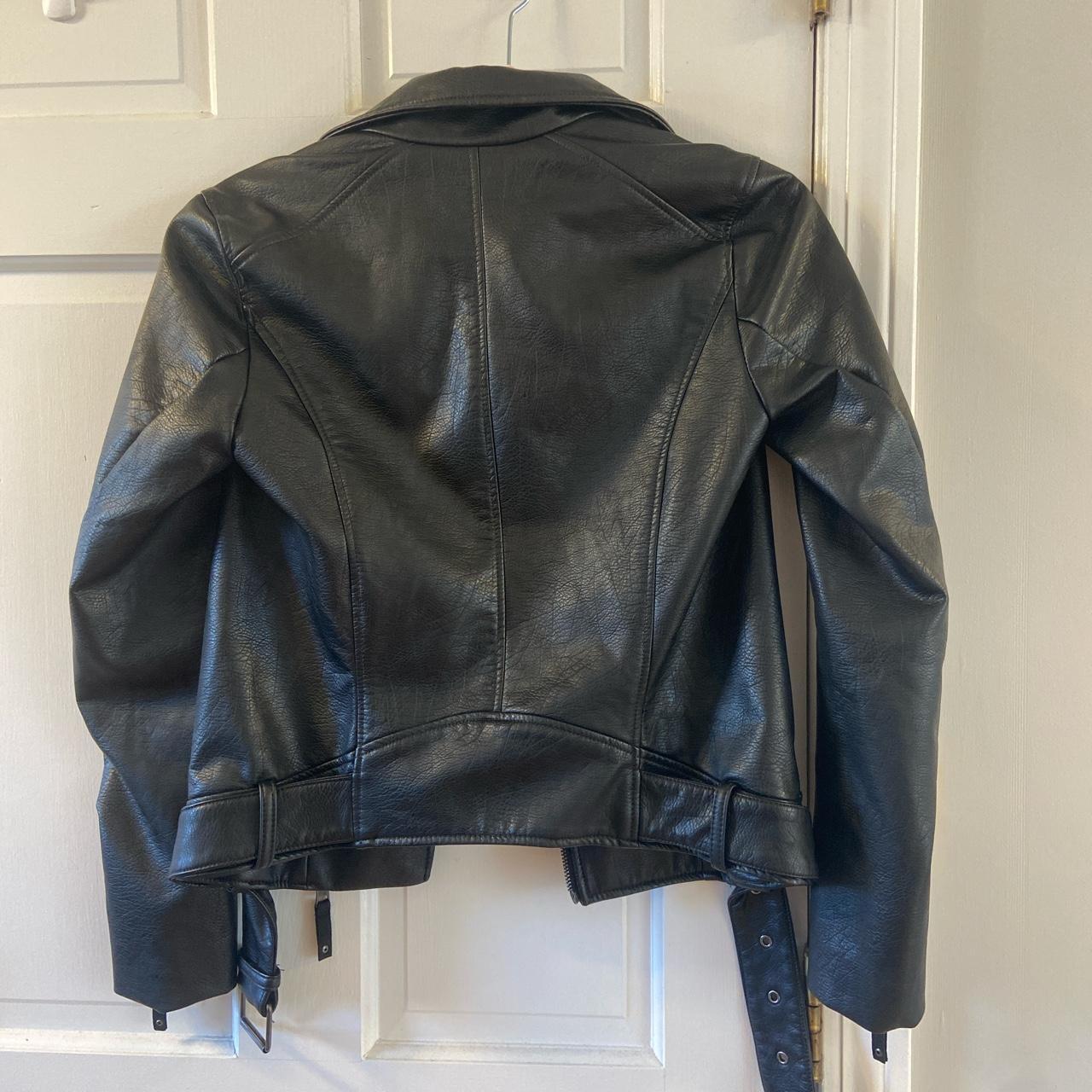 H&M Women's Black Jacket | Depop