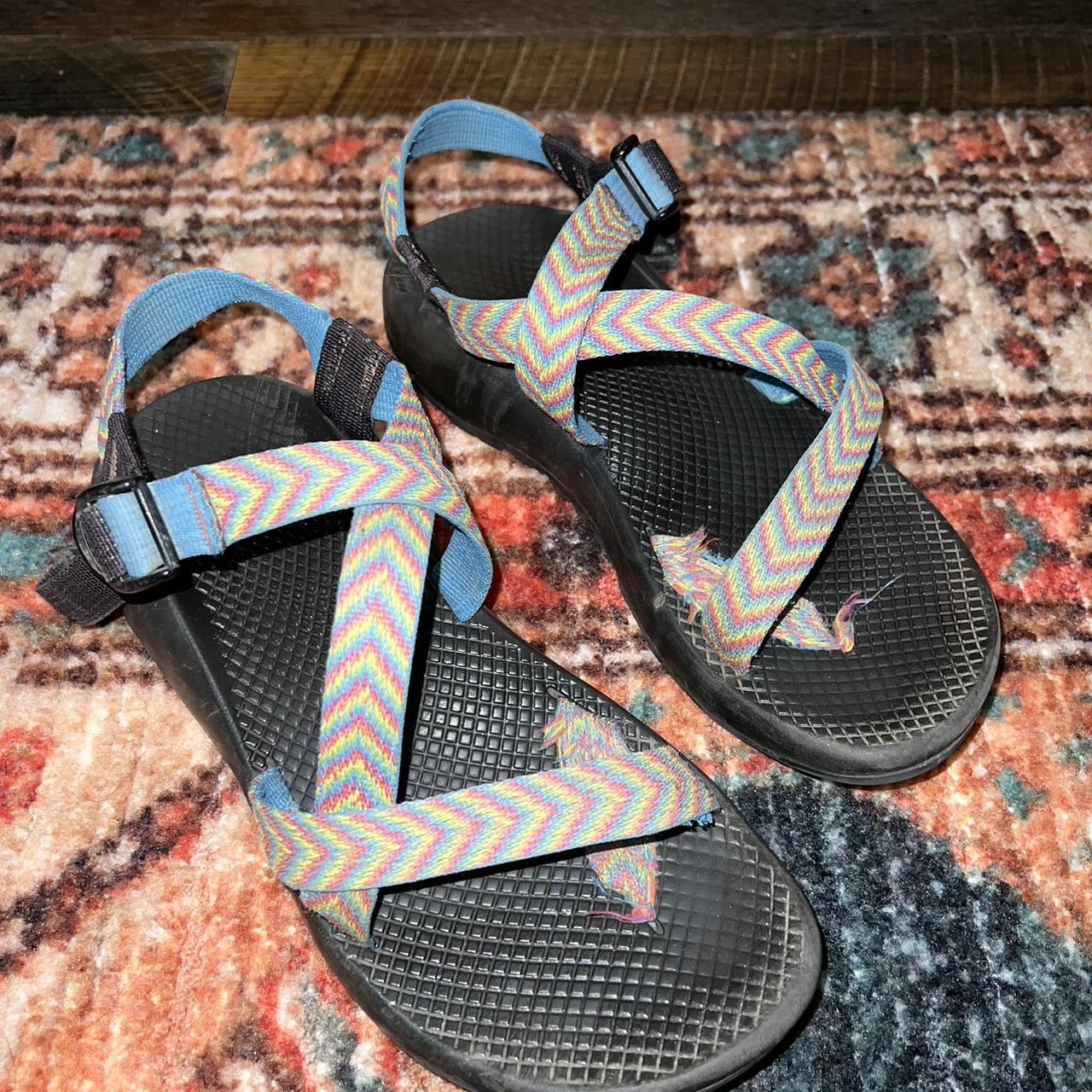 Chaco 2024 rainbow sandals