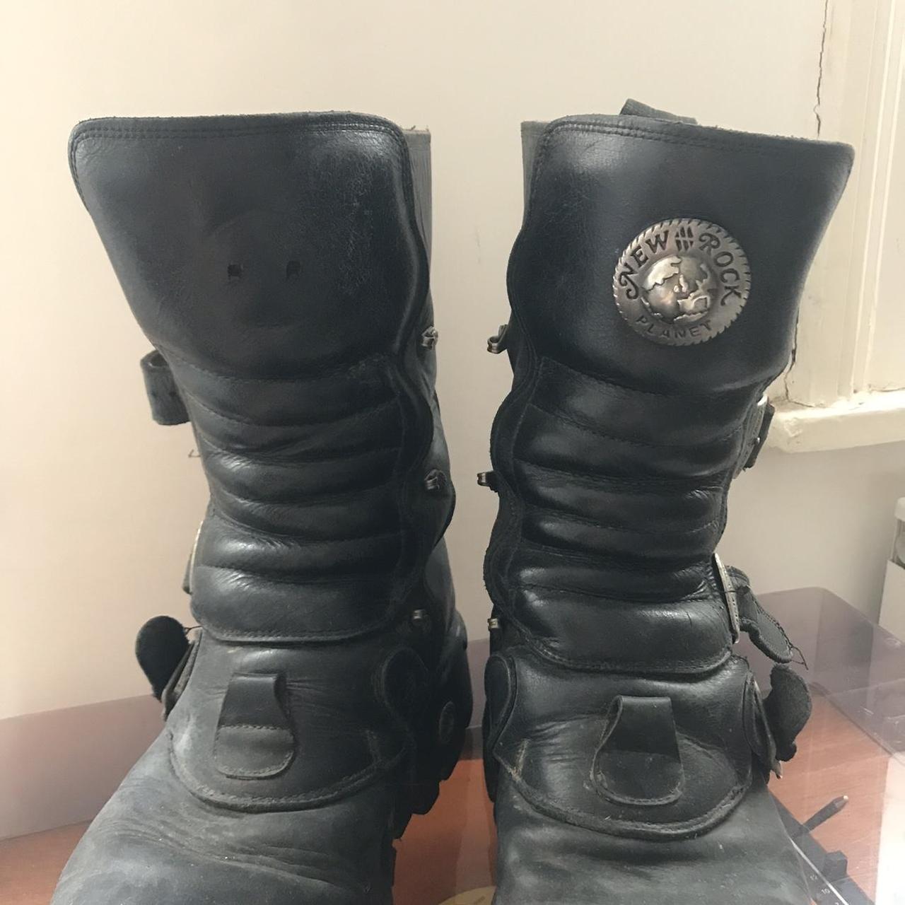 New Rock Men's Black and Silver Boots | Depop